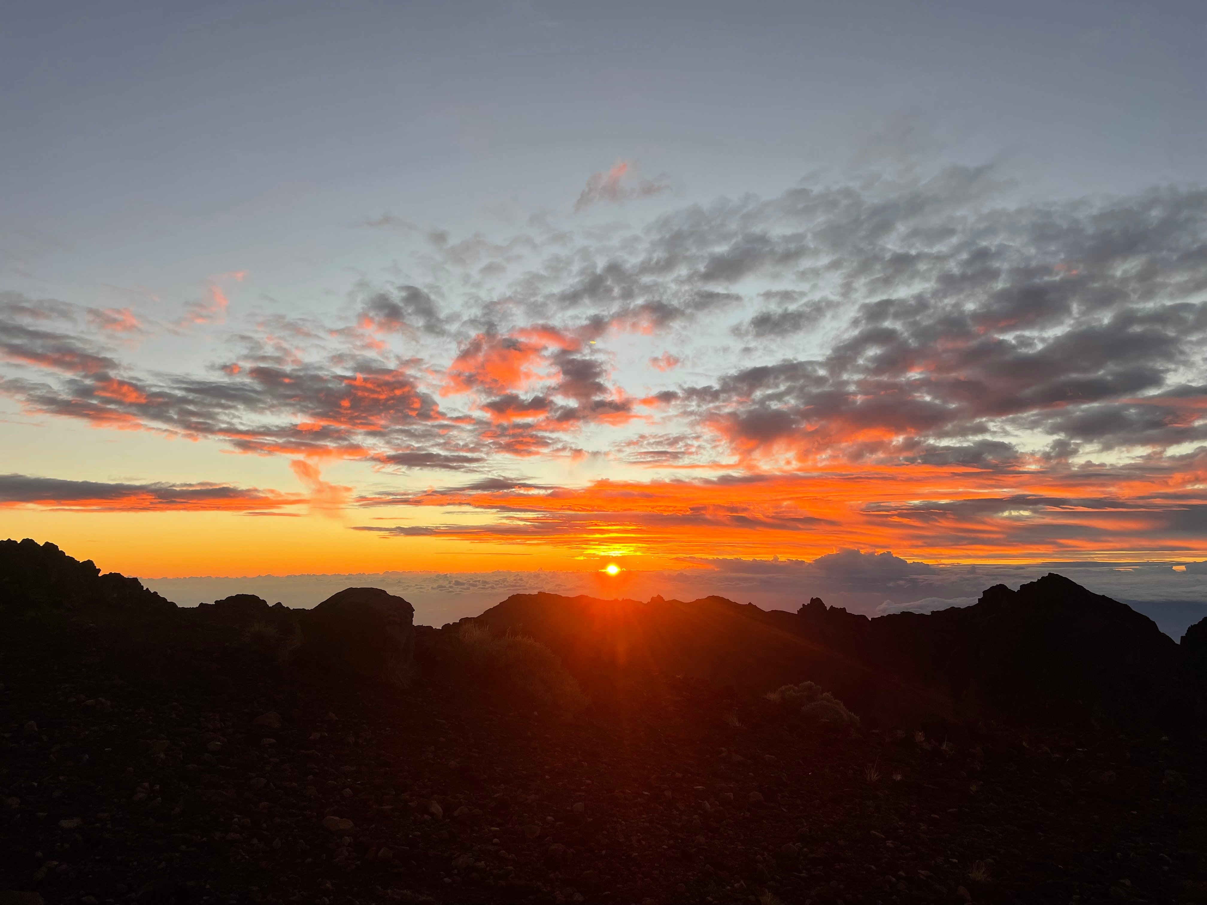 Sunset Piton des Neiges eSIM4Travel