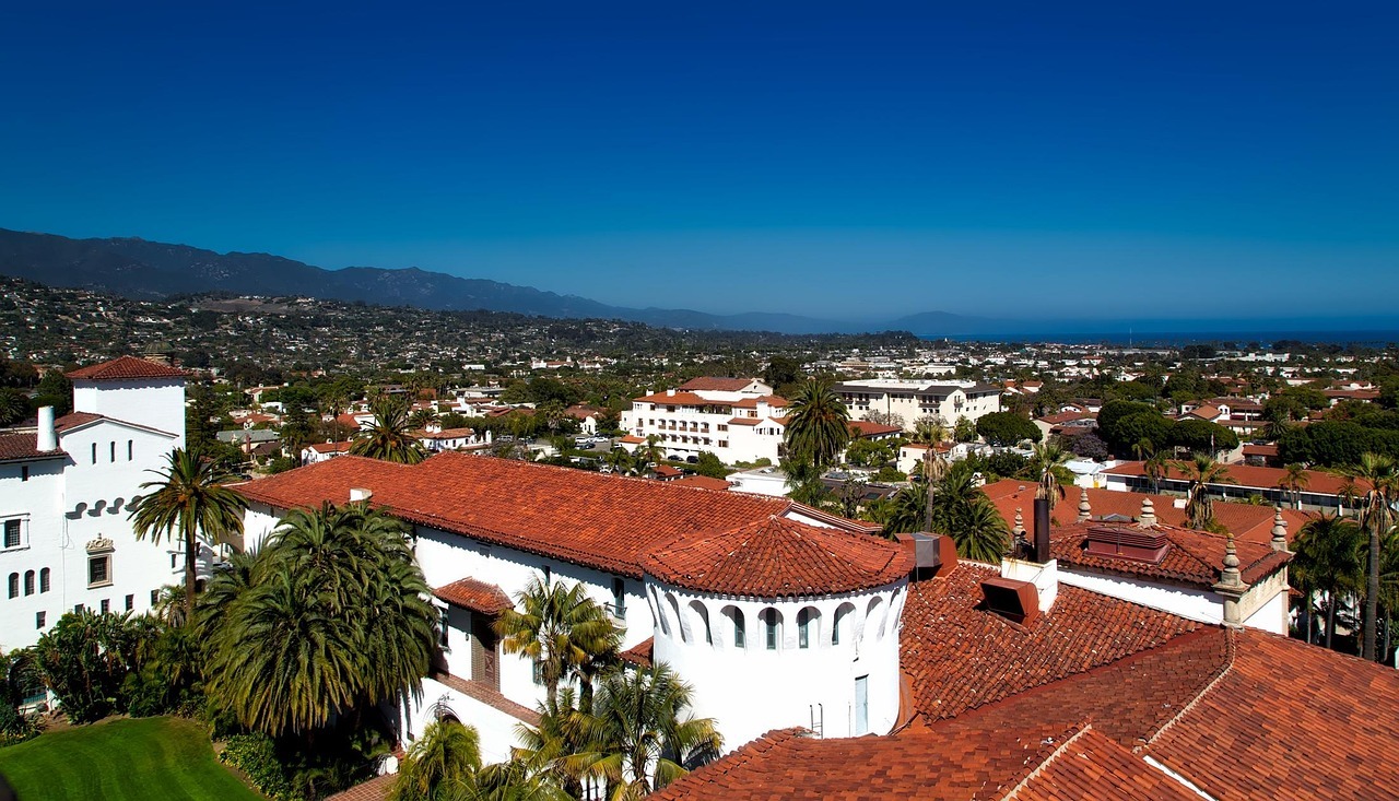 santa-barbara-1597745_1280